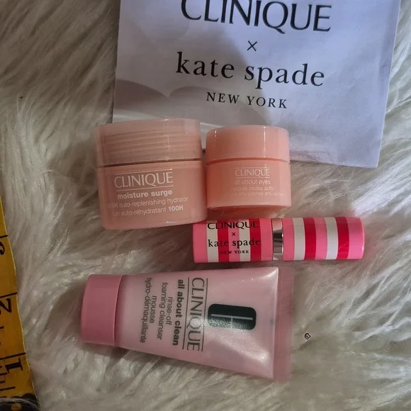Clinique X Kate Spade Cosmetic Collection - Picture 5 of 12